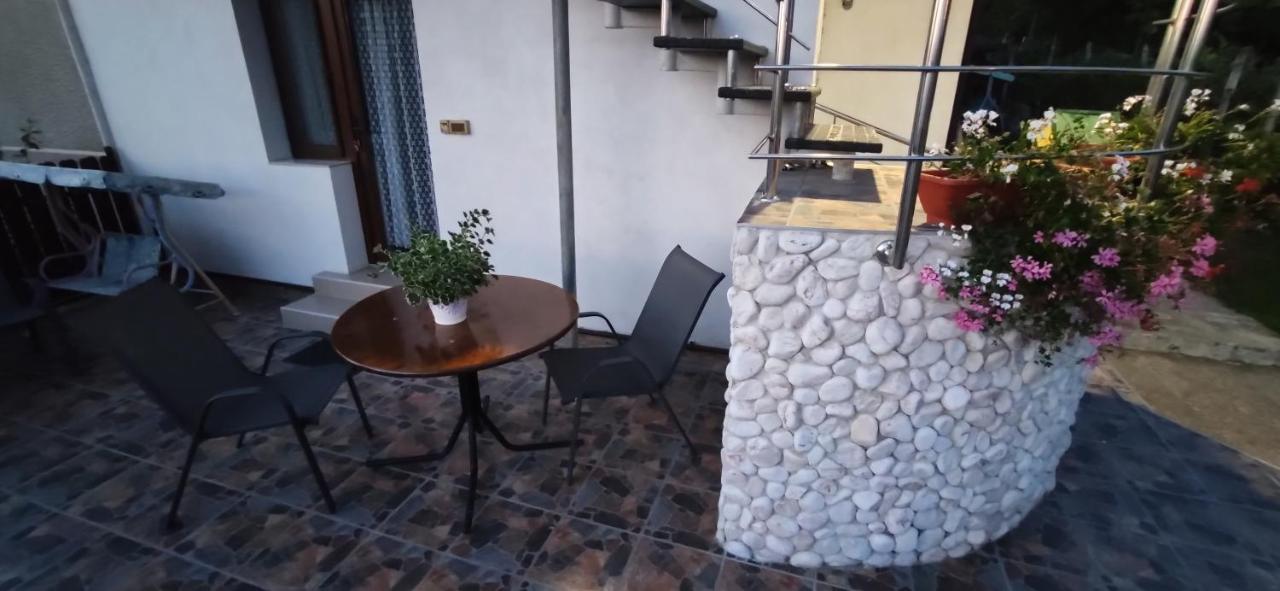 Ferienwohnung Casa Orsi Turda Exterior foto